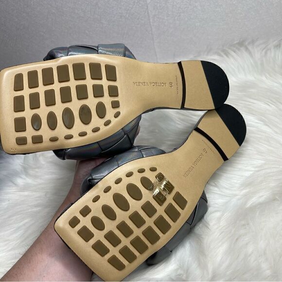 Bottega Veneta Metallic Woven Iridescent Lido Sandal 40 - Picture 3 of 10